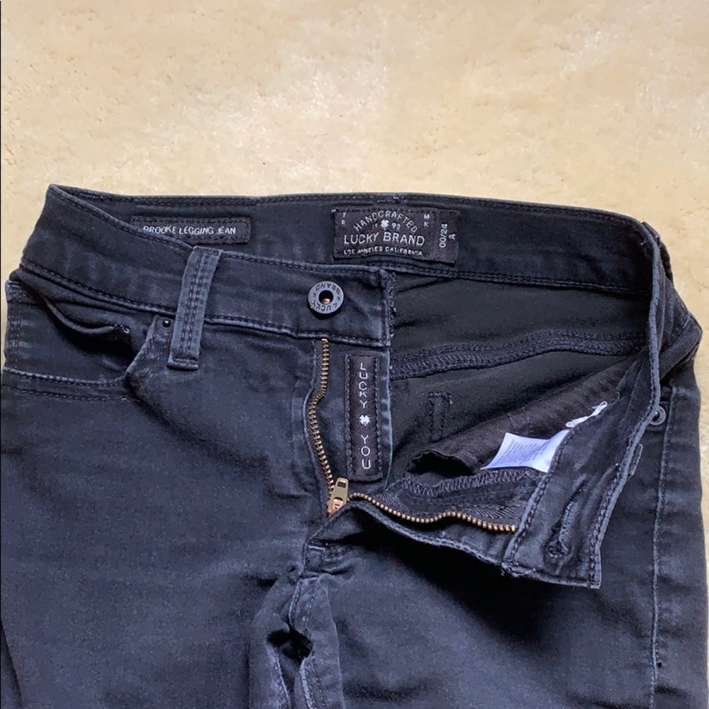 black lucky brand skinny jeans